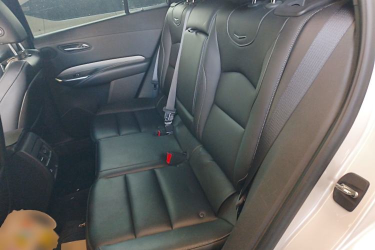 Used Cadillac XT4 2018 28T Two-Wheel Drive Leading Version