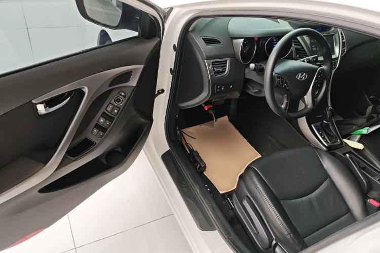 Used Hyundai Elantra (5th Generation / Langdong) 2016 1.6L Automatic Prestige Model Driver Seat