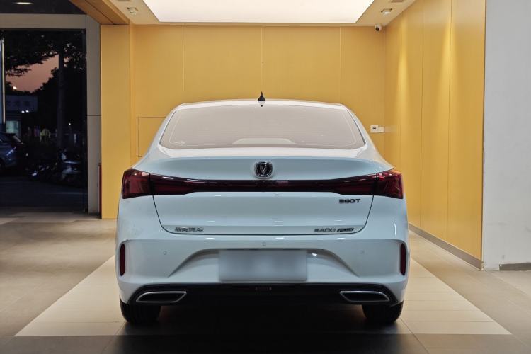 Used Changan Eado 2023 Changan Edition PLUS Blue Whale NE 1.4T GDI DCT Prestige Version
