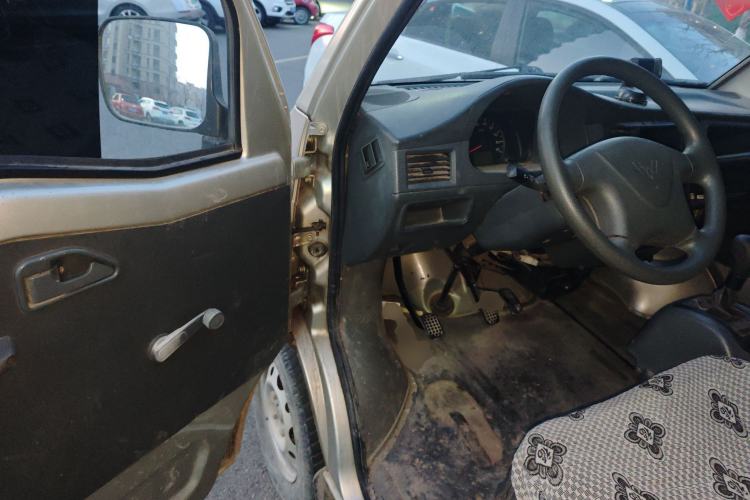 Used Wuling Zhiguang 2010 1.0L Liye Edition