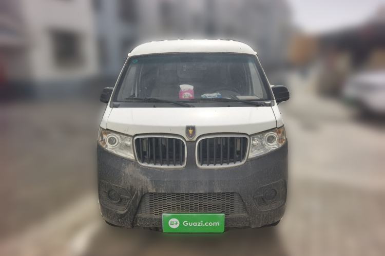 Used Jinbei Hiace X30 2020 1.5L Van Super-Enjoyment Model China VI Standard SWC15M
