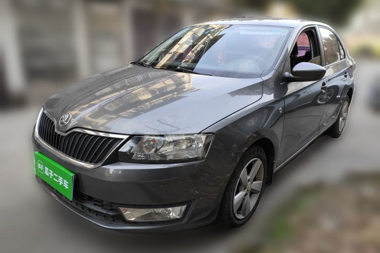 Used Skoda Rapid 2013 1.6L Automatic Smart Selection Model