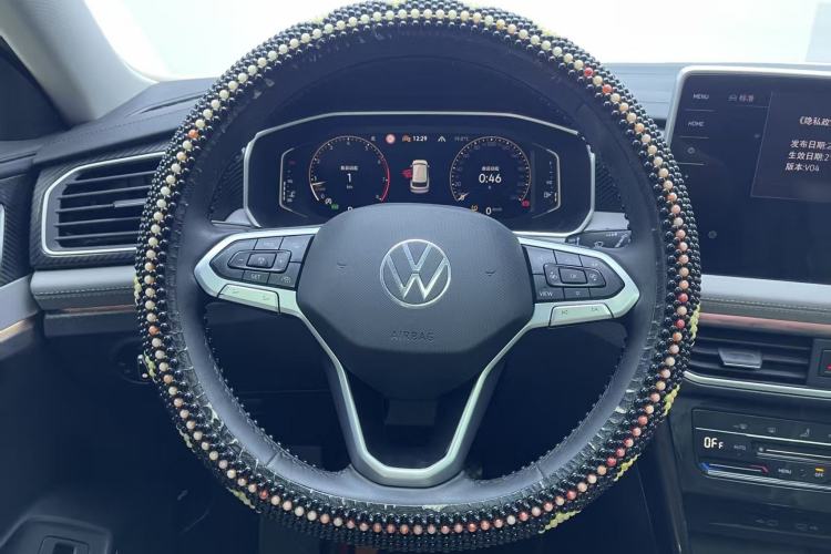 Used Volkswagen Tayron 2024 300TSI Two-Wheel-Drive Luxury Plus Advanced Version
