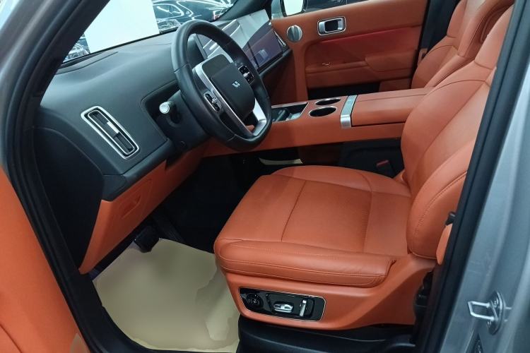 Used Li Auto L8 2023 Max model