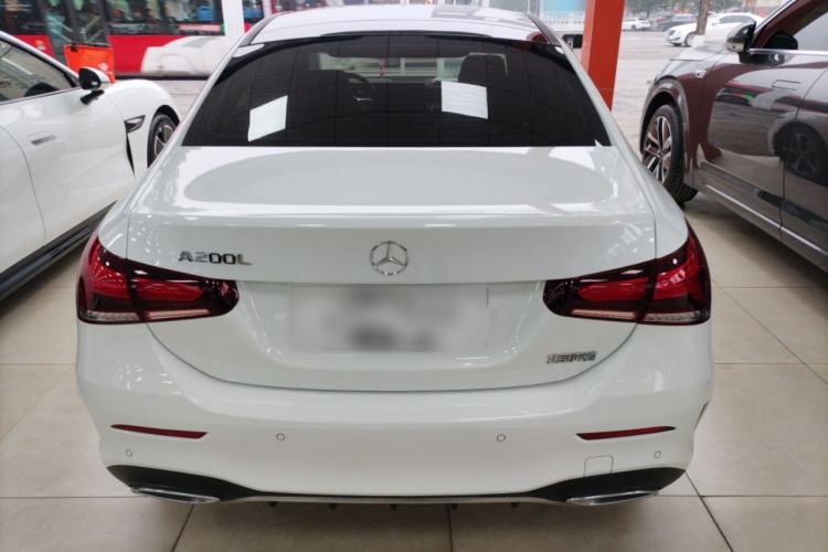 Used Mercedes-Benz A-Class 2022 Revised Version A 200 L Sport Sedan Fashionable Style
