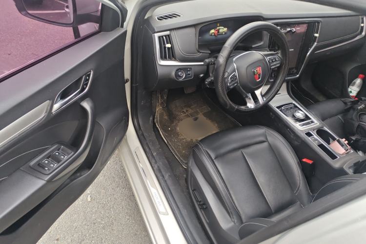 Used Roewe i6 New Energy 2017 45T Hybrid Connect & Smart Enjoyment Edition Driver Seat