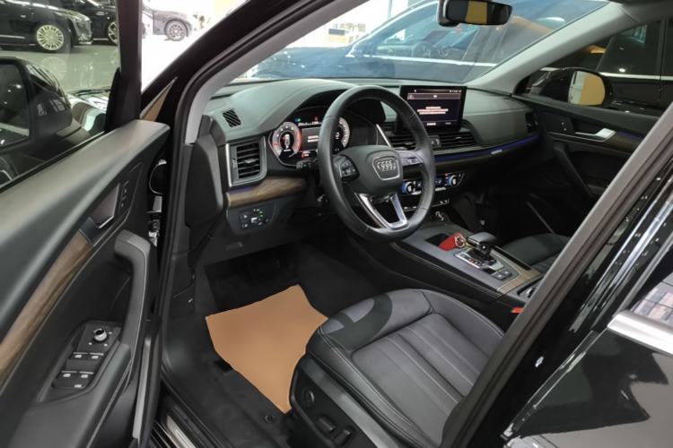 Used Audi Q5L 2022 Updated Version 40T Luxury Elegant Edition