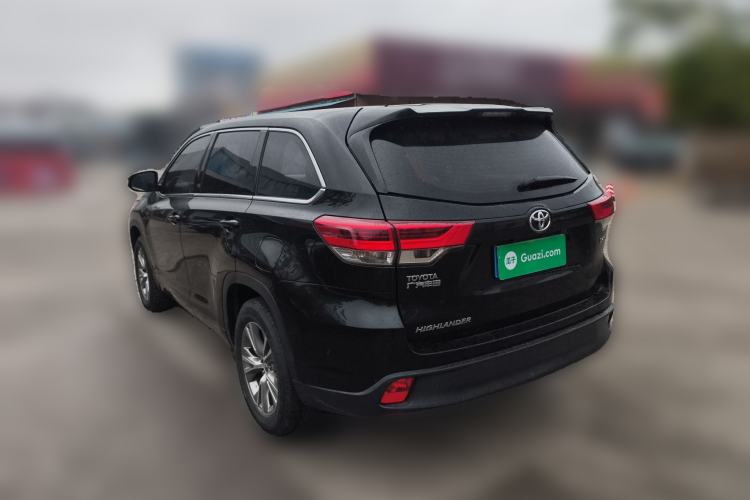 Used Toyota Highlander 2018 2.0T Two-Wheel Drive Elite Version 5 Seats China VI Standard