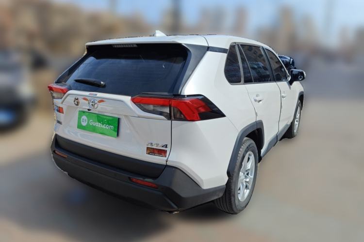 Used Toyota RAV4 2024 2.0L CVT Two-Wheel Drive Urban Edition
