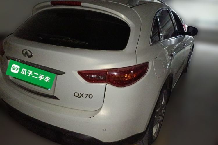 Used Infiniti QX70 2013 3.7L Standard Edition Rear Right 45 Deg