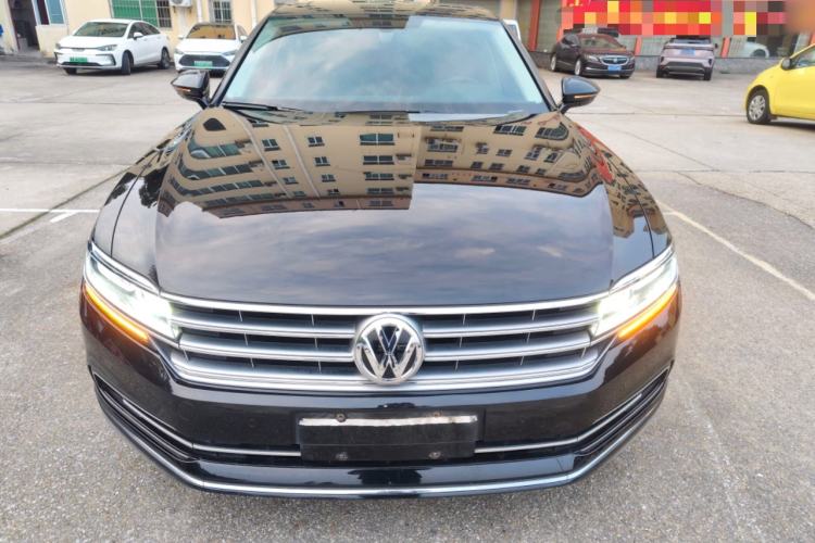 Used Volkswagen Phideon 2019 380TSI Two-Wheel Drive Business Edition China VI Standard
