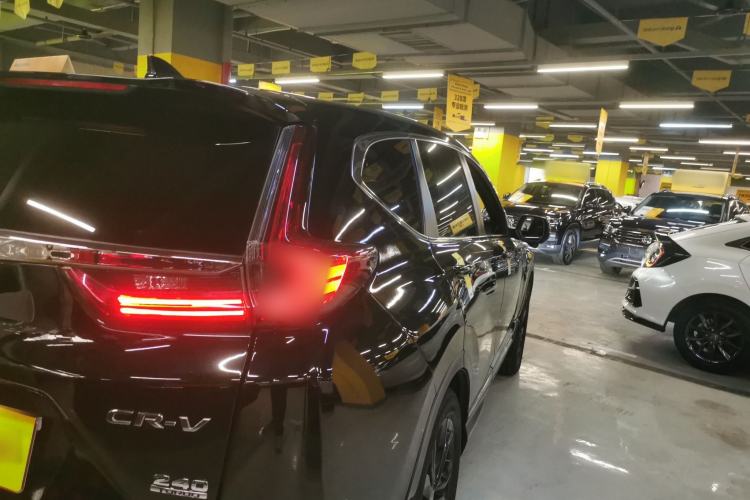 Used Honda CR-V 2021 240TURBO CVT 2WD Black Jazz Edition
