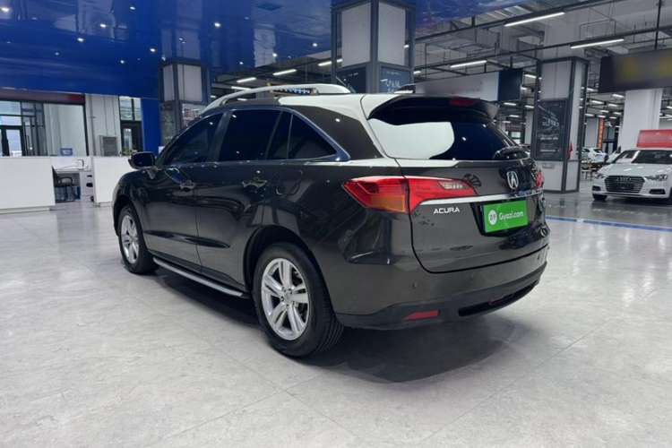 Used Acura RDX 2013 3.0L Two-Wheel Drive Elite Edition
