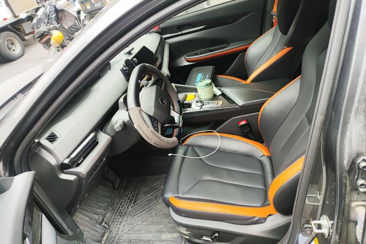 Used Changan UNI-V 2023 1.5T Prestige Model