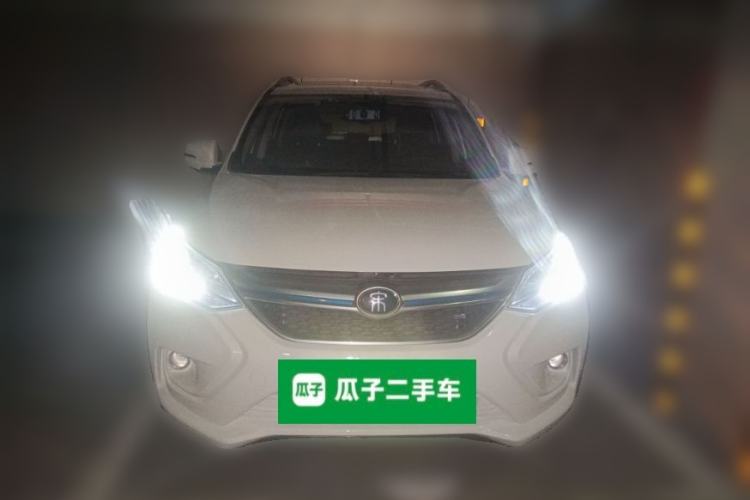 Used BYD Song New Energy 2017 Song DM 1.5TID All-Wheel Drive Prestige Model Front