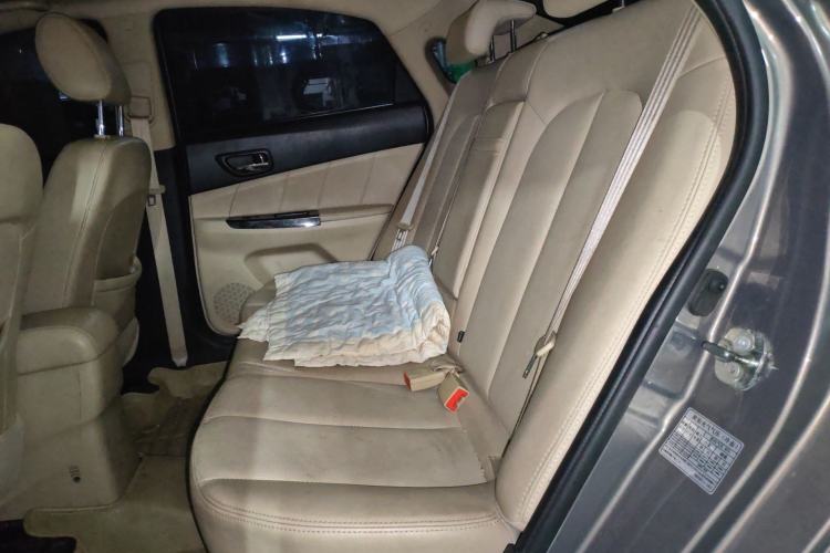 Used CHANGAN Eado 2015 1.6L Manual Luxury Model China IV Standard Left Rear Seat