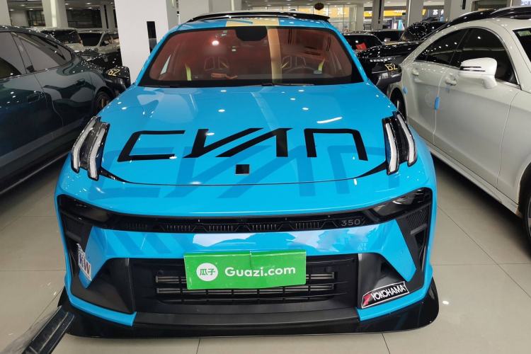 Used Lynk & Co 03 2023 03+ TCR Cyan Front-Wheel-Drive Version