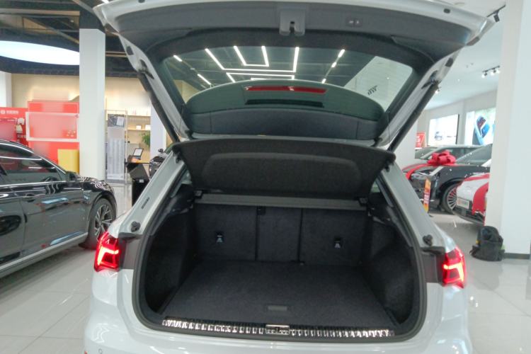 Used Audi Q3 2024 35 TFSI Fashion Dynamic Edition