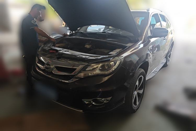 BYD S7 2015 2.0T Upgraded Automatic Luxury Version usado