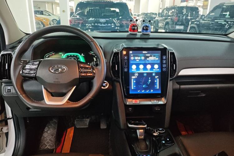 Used Hyundai ix35 2021 2.0L Automatic 2WD GLS Leading Edition Center Console