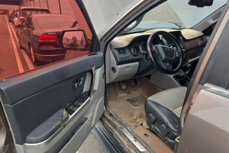 Used RELY X5 2011 2.0T Four-Wheel Drive Elite Version
