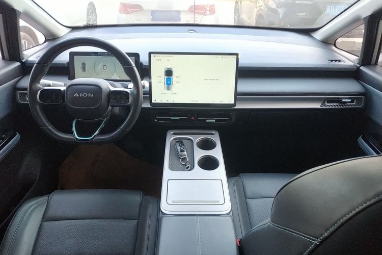 Used AION Y 2023 Younger Star Edition
