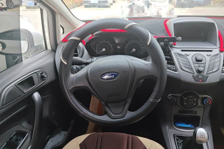 Used Ford Fiesta 2013 Hatchback 1.5L Manual Fashion Edition