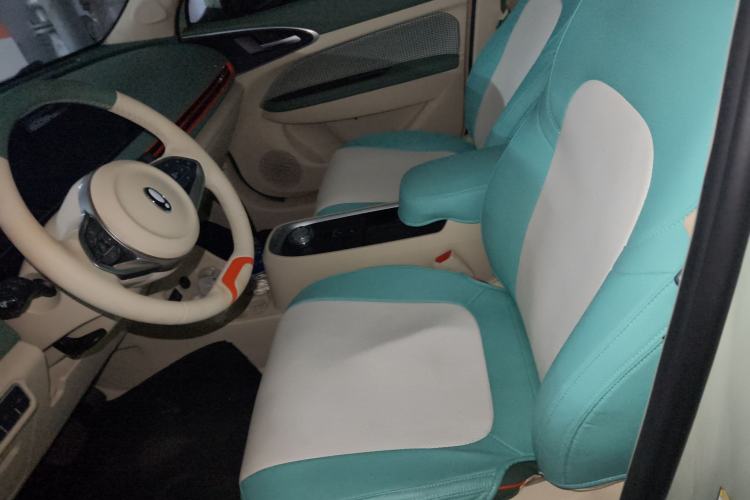 Used ORA Good Cat 2022 Morandi Edition 400km Standard Range Premium Version Lithium-Ion Battery
