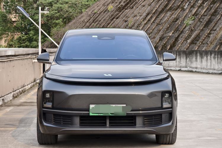 Used Li Auto L9 2024 Pro Model Exterior 4