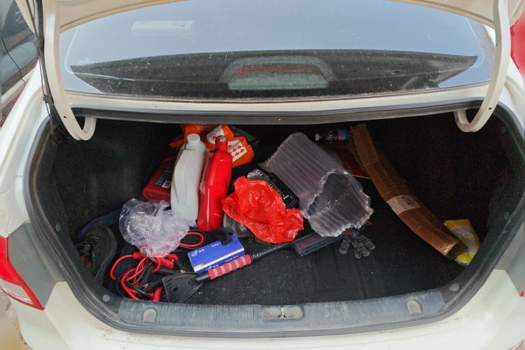 Used Kia K2 2015 Sedan 1.4L MT GLS