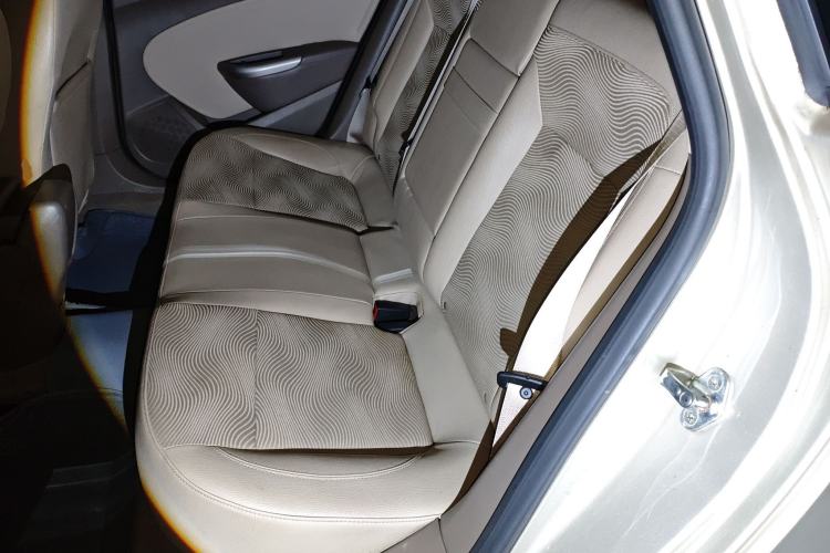 Used Buick GT 2012 GT 1.6L Manual Entry-Level Model