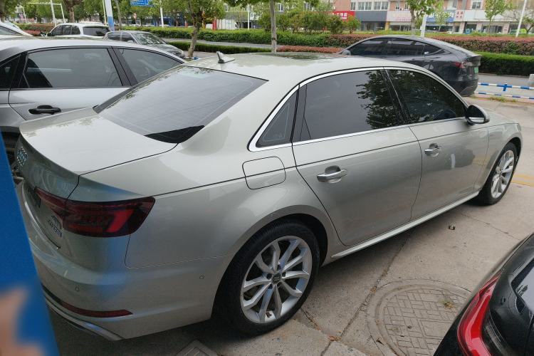 Used Audi A4L 2019 40 TFSI Fashion Version China V