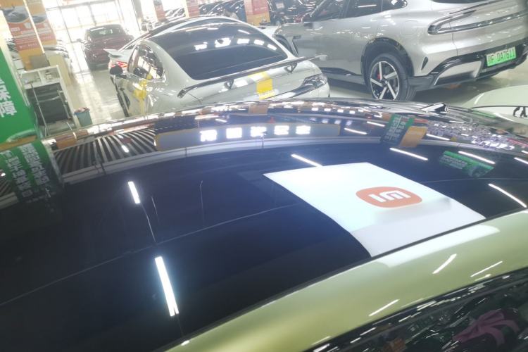 Used Xiaomi Auto SU7 2024 Four-Wheel Drive Ultra-Long Range Advanced Intelligent Driving Max Edition Roof