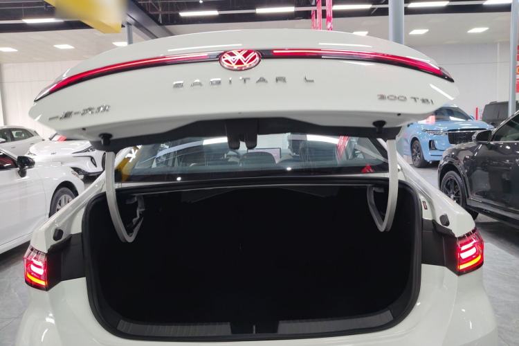 Used Volkswagen Sagitar 2026 Model L 300TSI DSG Luxury Version