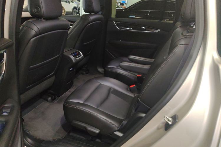 Used Cadillac XT6 2021 2.0T Six-Seater Four-Wheel-Drive Luxury Version