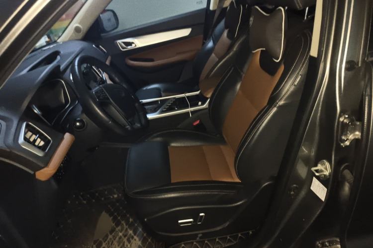 Used Geely Auto Vision X6 2018 1.4T CVT 4G Connected Flagship Edition
