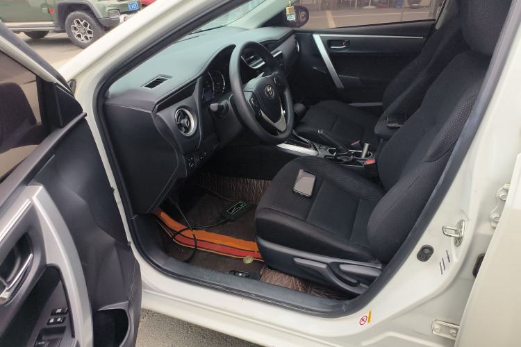 Used Toyota Levin 2017 Revised 185T CVT Elite Edition China V Standard Driver Seat