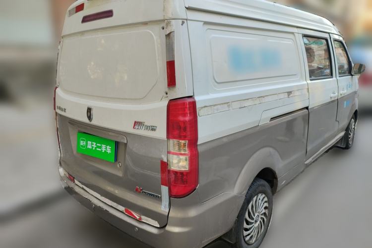 Used Jinbei New Hiace X30L 2016 1.5L Wealth Edition Van DLCG14
