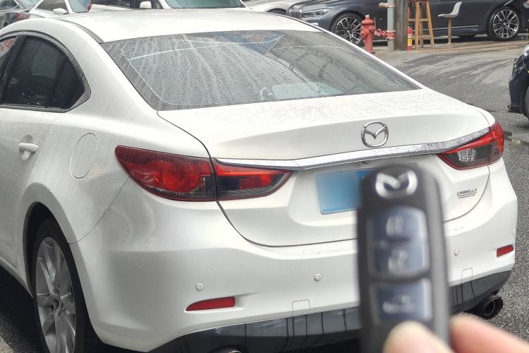 Used Mazda Atenza 2014 2.5L Blue Sky Prestige Edition
