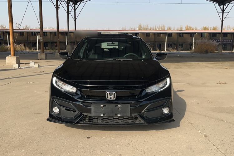 Used Honda Civic 2021 HATCHBACK 220TURBO CVT Trendy Cool Edition
