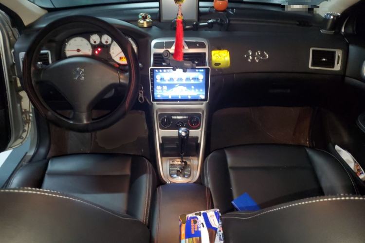 Used Peugeot 307 2010 Sedan 1.6L Automatic Comfort Edition
