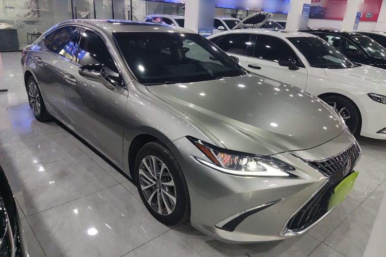 Used Lexus ES 2022 200 Excellence Edition