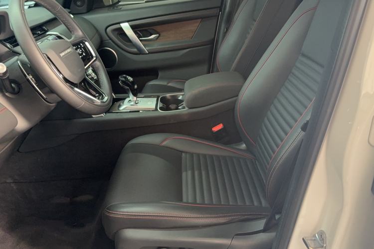 Used Land Rover Discovery Sport New Energy 2022 Facelifted P300e Plug-in Hybrid Electric Version
