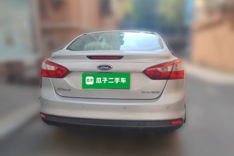 Used Ford Focus 2012 Sedan 1.6L Manual Comfort Model