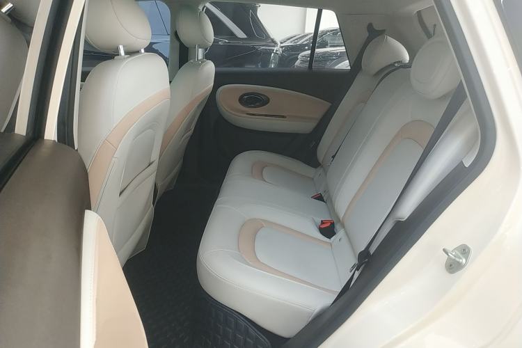 Used JAC Yiwei 3 2023 505km Pro