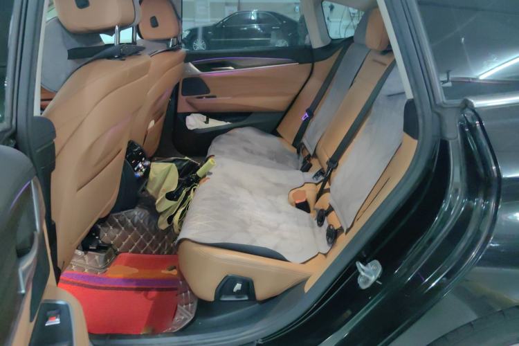 Used BMW 6 Series GT 2019 630i Luxury Design Package Left Rear Seat