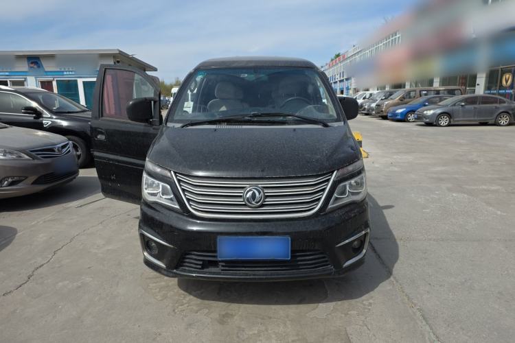 Used FORTHING Lingzhi 2018 M5L 1.6L 7-Seater Luxury Model
