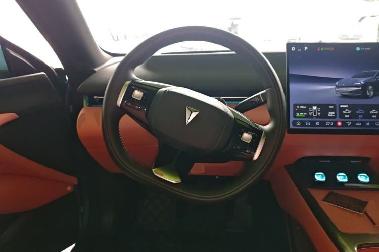 Used Deepal L07 2024 300Max Qiankun Intelligent Driving ADS SE Range-Extended Version
