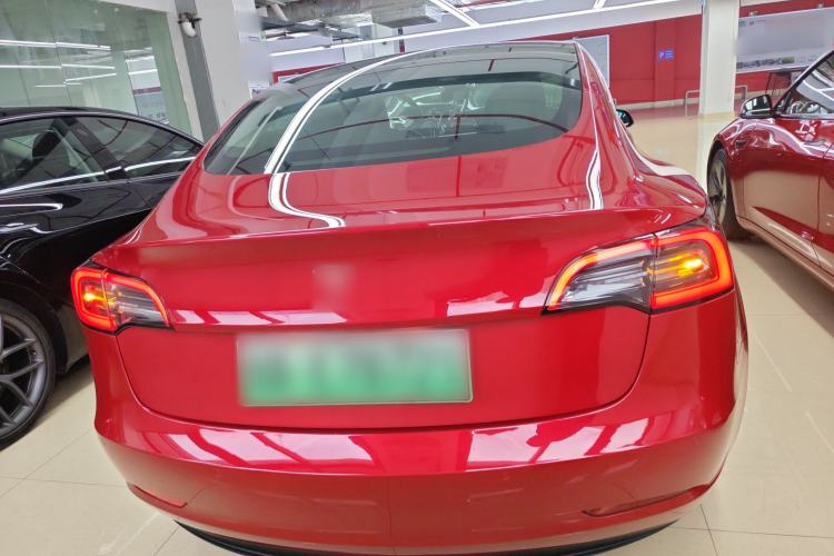 Used Tesla Model 3 2019 Long-Range Rear-Wheel-Drive Version