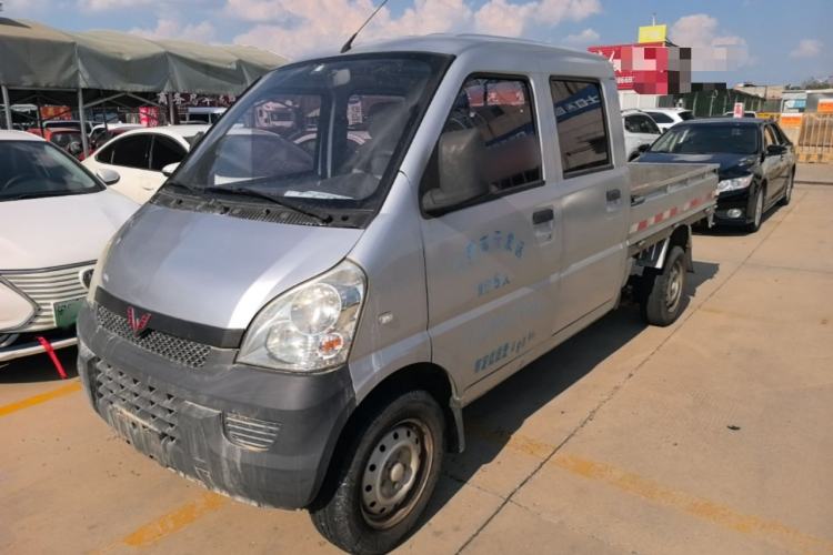 Used Wuling Rongguang Small Truck 2017 1.2L Double-Cab Basic Model LSI